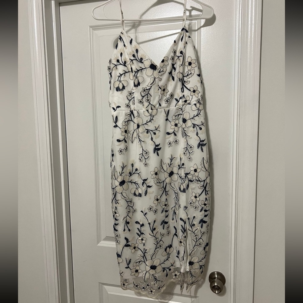 Lulus dress